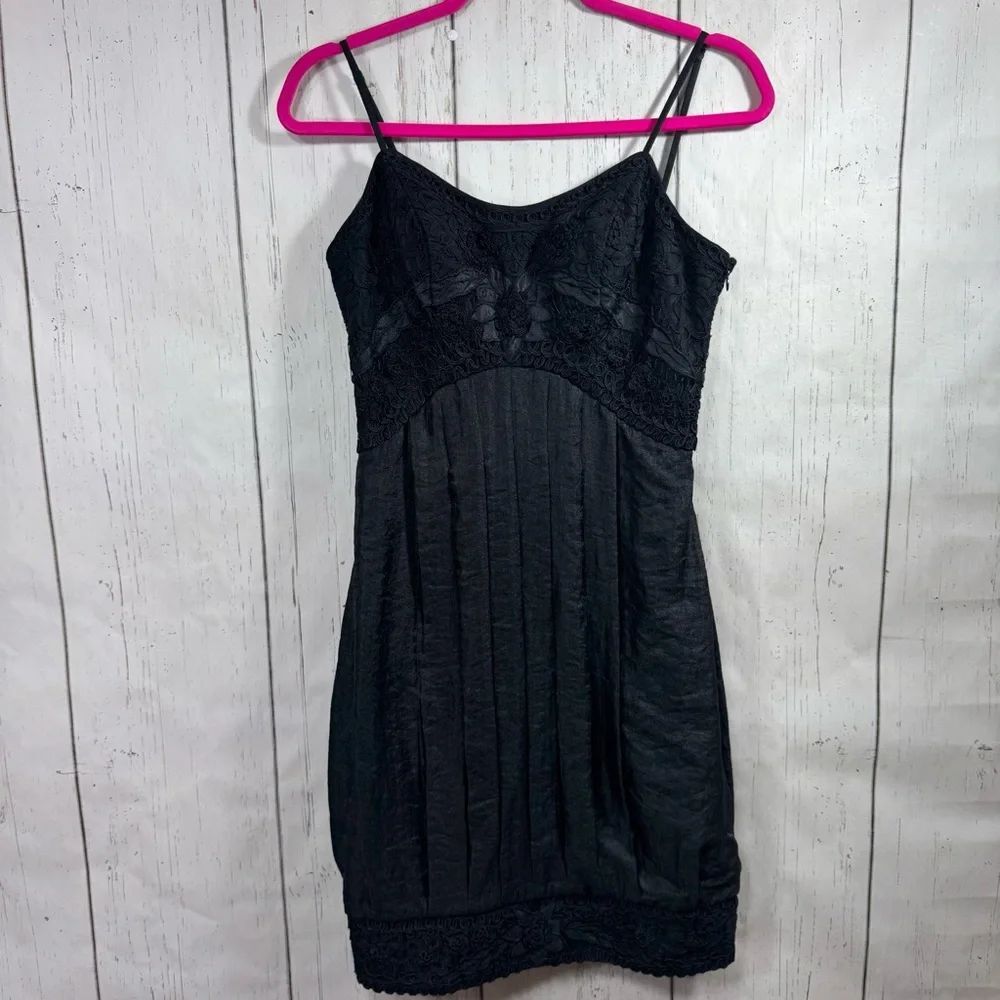 Sue Wong Black Lace Pleated Slip Dress Size 6 Y2K Cocktail Party Mini Coquette